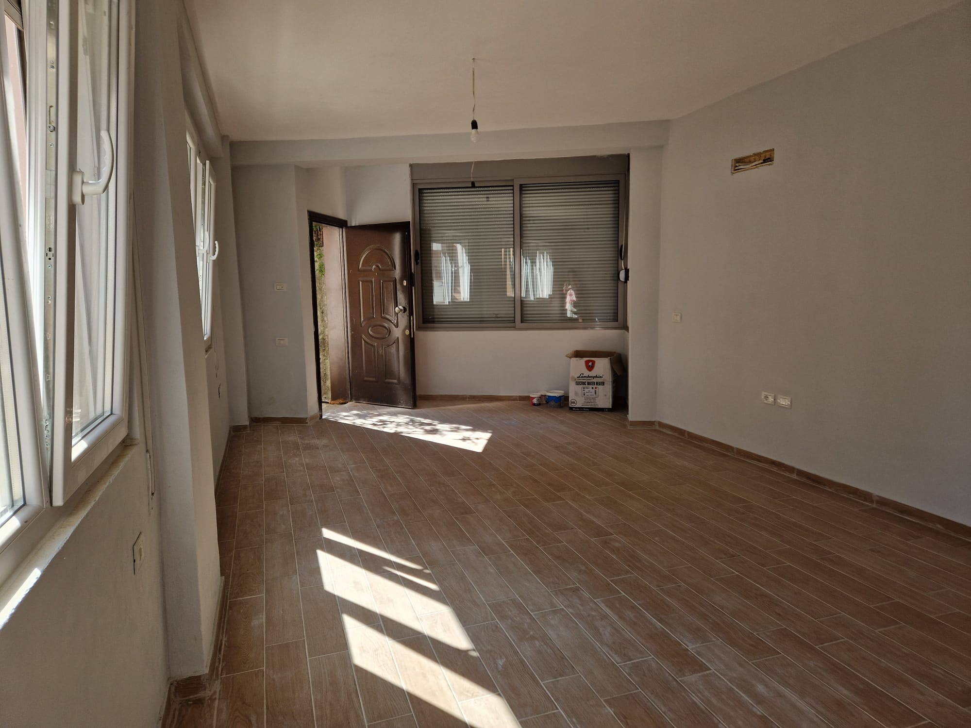 Apartament 2+1 në shitje te Kopshti Botanik (2 of 4)