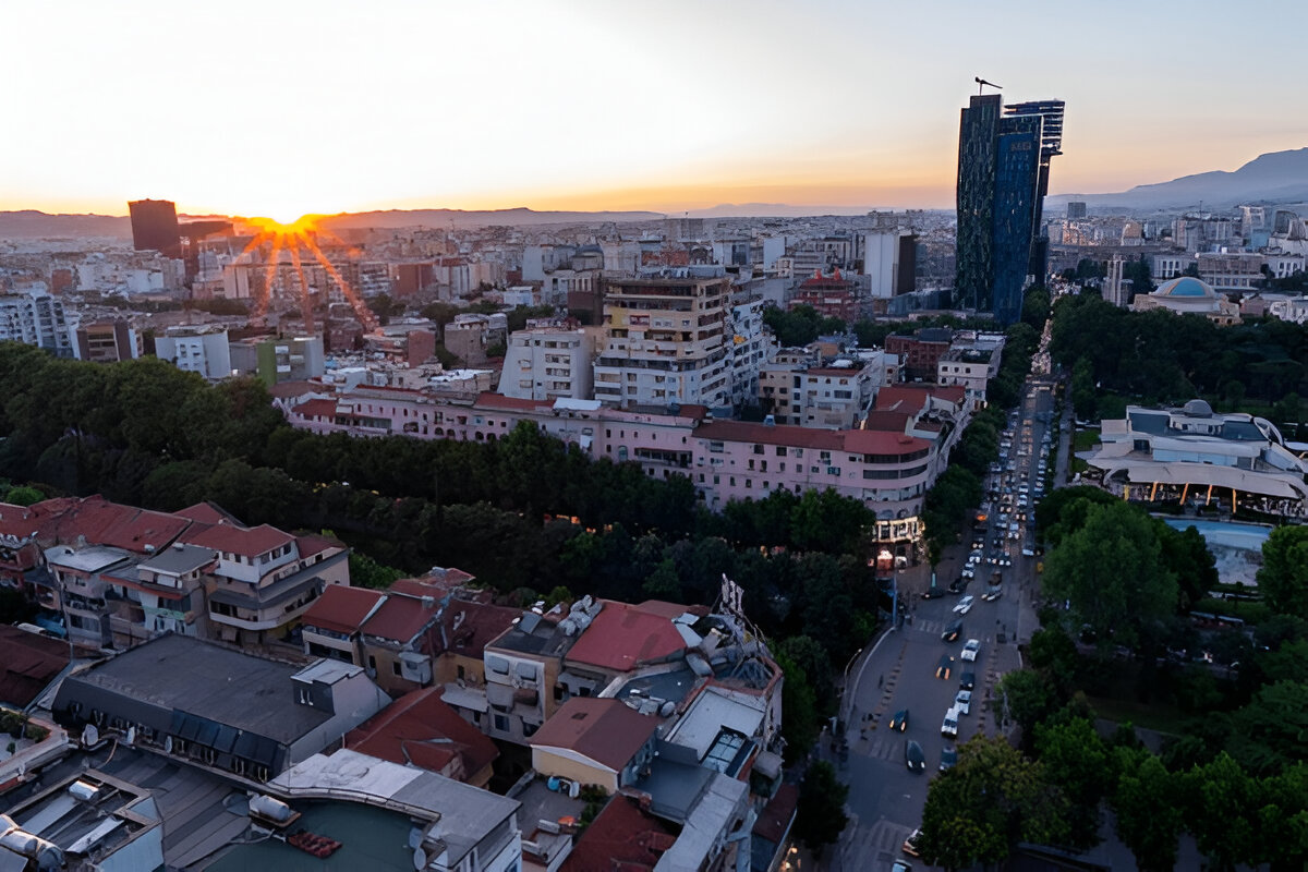 Apartamente në Kinostudio – Jetë e Qetë në Tiranën Lindore