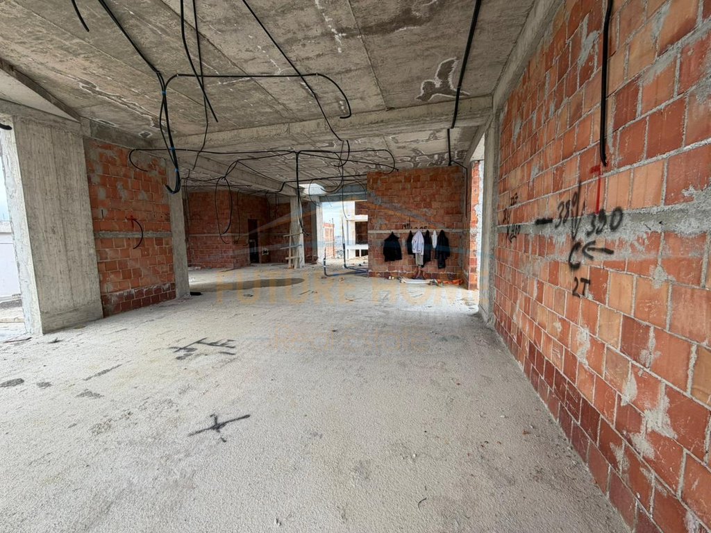 New Project: 3-Bedroom Villa for Sale in Farkë, 578m² - Photo 5