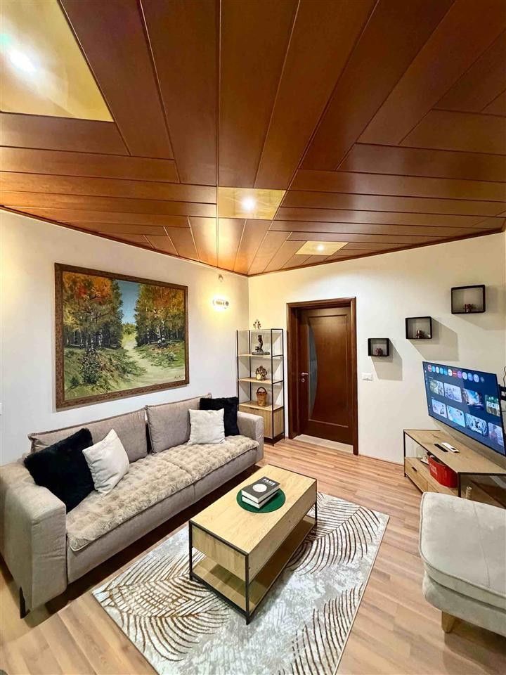 Apartament 1+1 me qira, i mobiluar plotësisht, në Delijorgji, 68m²