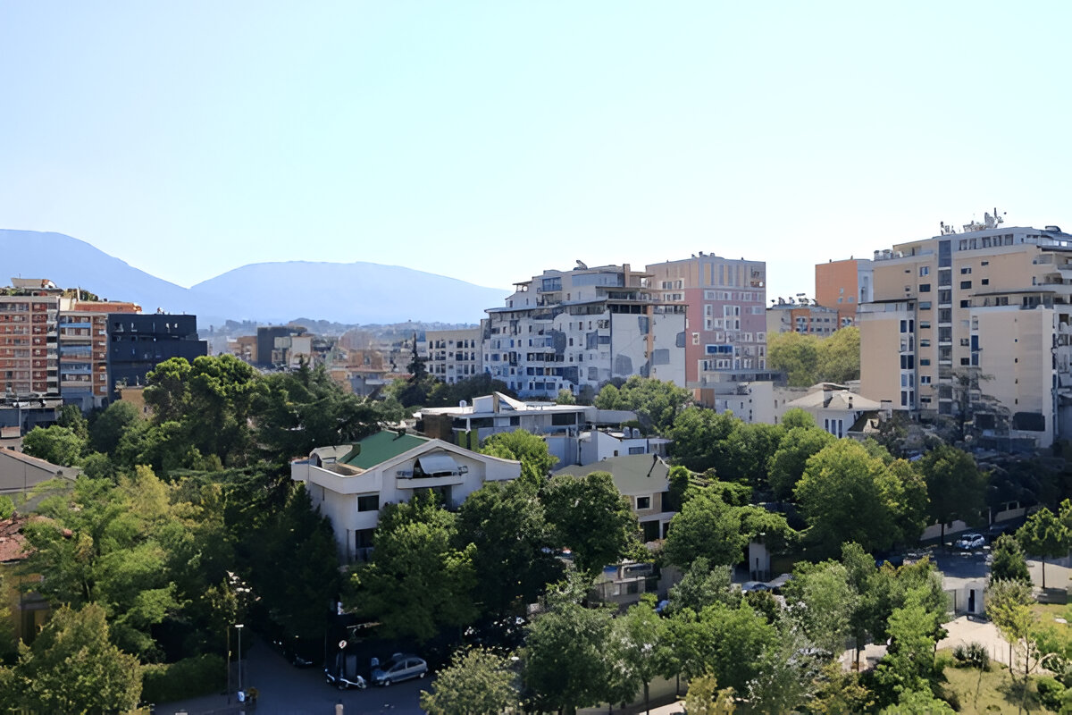 Shtëpi me Qira në Selitë – Jetë e Qetë dhe Komode në Tiranë