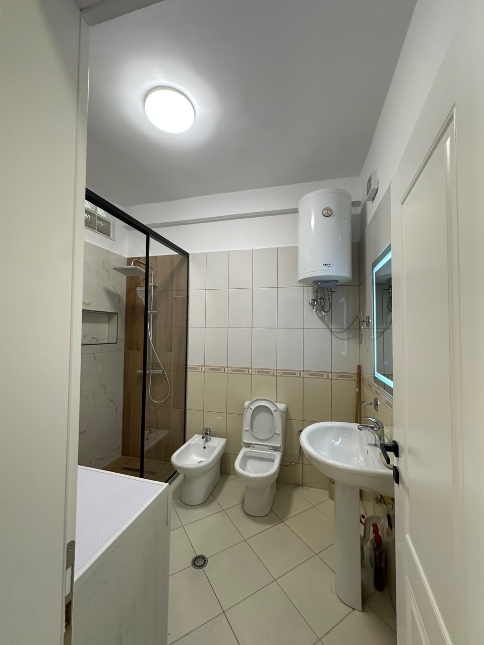 Apartament 2+1 i mobiluar plotësisht me qira te Kopshti Zoologjik - Foto 3