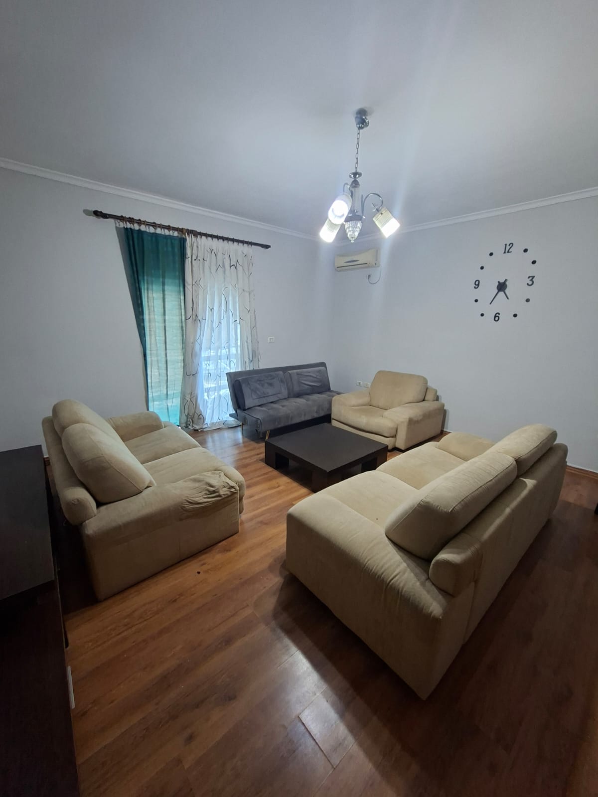 Property Image (6 of 6)