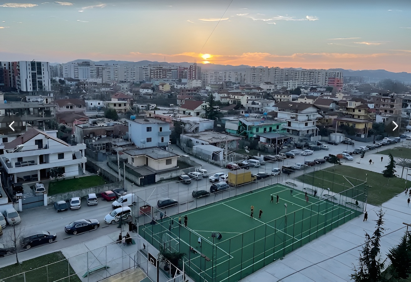 Apartament 1+1 në shitje te Fusha e Aviacionit, Tiranë