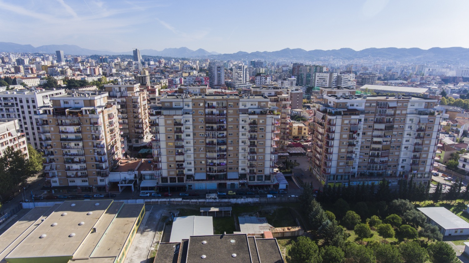 Apartamente në Don Bosko – Shitje dhe qira me Kaktu.al