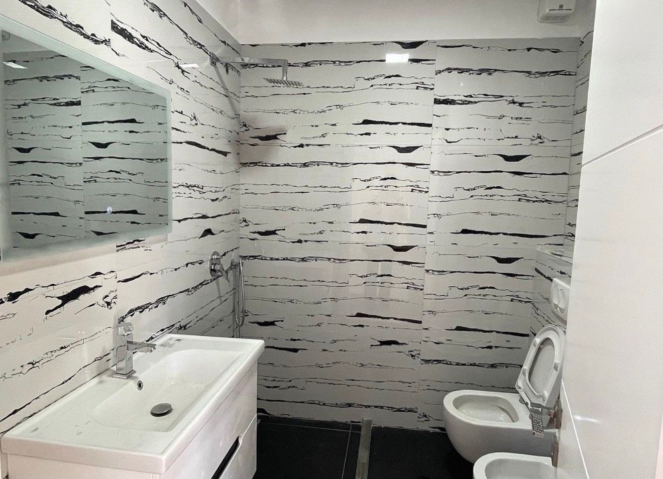 Property Image (4 of 4)
