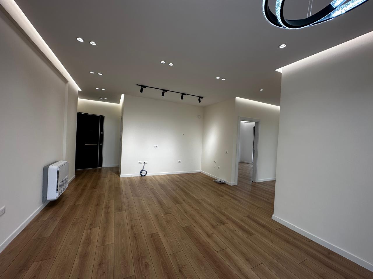 Apartament 2+1 me qira në Kompleksin Arlis, Farmacia 10, Tiranë - Foto 3