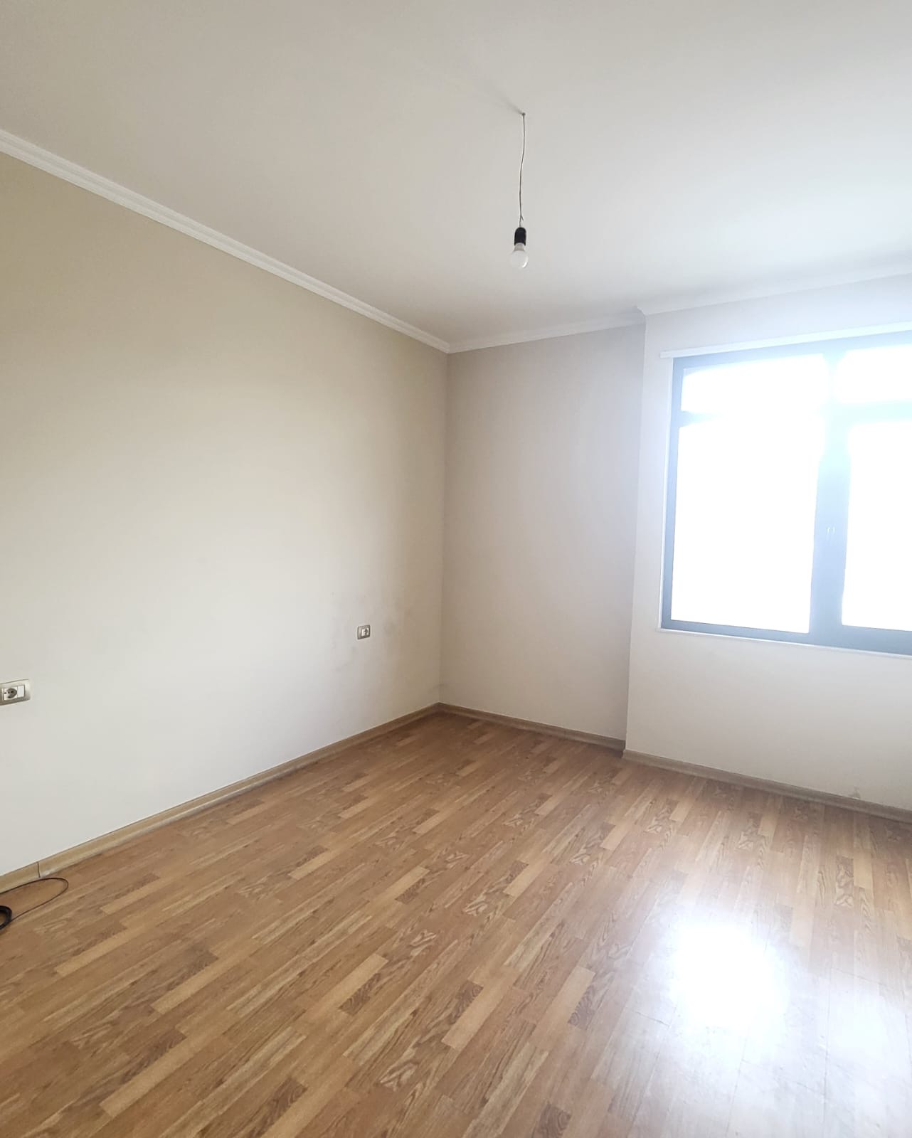 Zyrë me 3 ambiente me qira në Astir - Foto 4