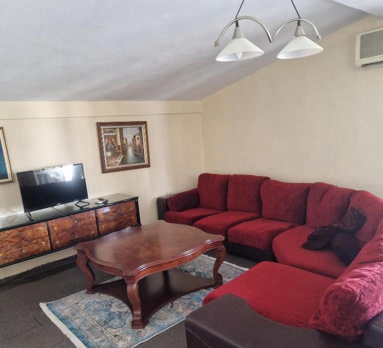Apartament 2+1 me qira në Rruga Besa, Tiranë