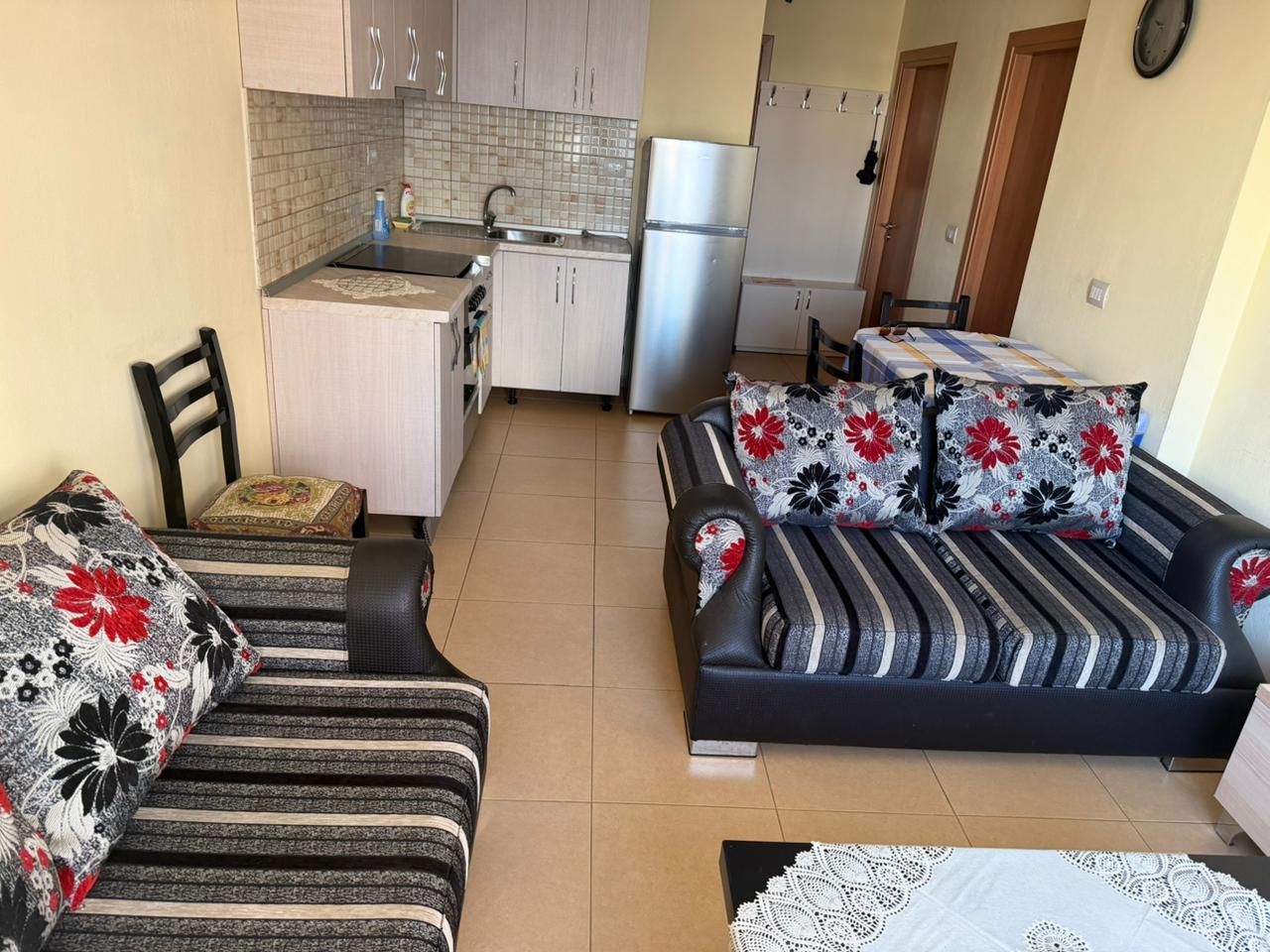 Apartament 2+1 me qira te Myslym Shyri, Tiranë