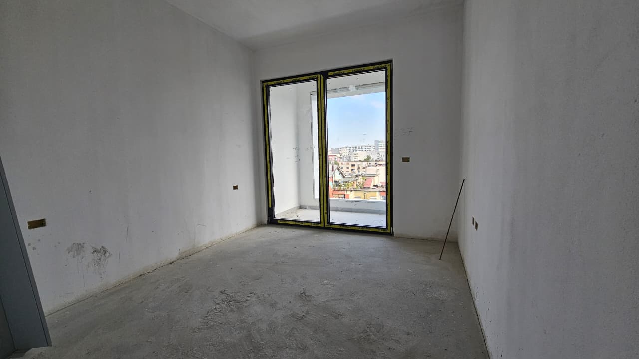 Apartament 2+1 në shitje te Katedralja e Shën Pjetrit, Tiranë - Foto 3